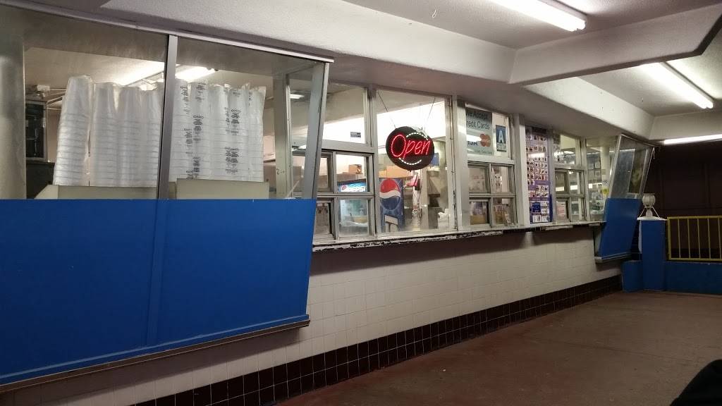 Lancaster Frosty King | restaurant | 5508 S Union Ave, Bakersfield, CA 93307, USA | 6618319167 OR +1 661-831-9167