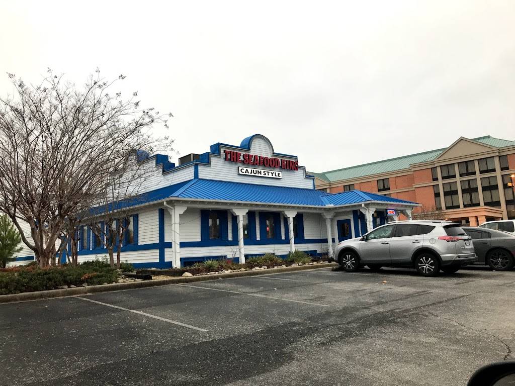 The Seafood King | restaurant | 180 State Farm Pkwy, Birmingham, AL 35209, USA | 2056373630 OR +1 205-637-3630