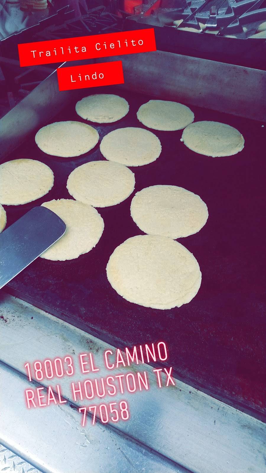 Trailita Cielito Lindo | restaurant | 18003 El Camino Real, Houston, TX 77058, USA | 8328978586 OR +1 832-897-8586