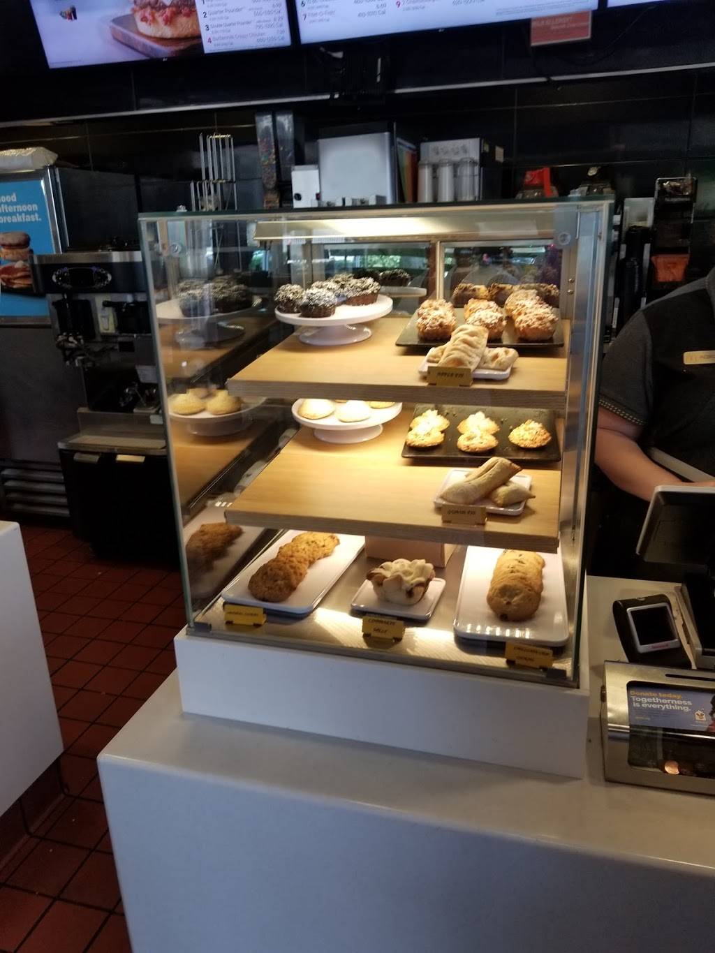 McDonalds | cafe | 112 S French Ave, Sanford, FL 32771, USA | 4073300706 OR +1 407-330-0706