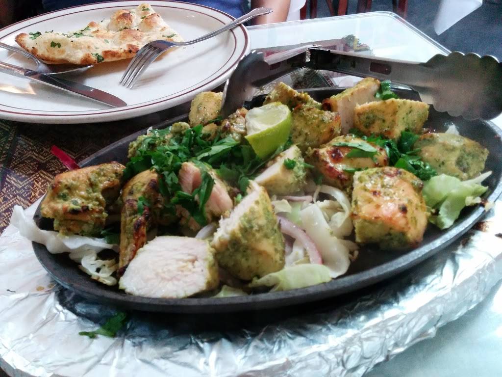 Tibet Nepal House Restaurant | restaurant | 3905, 36 E Holly St, Pasadena, CA 91124, USA | 6265850955 OR +1 626-585-0955