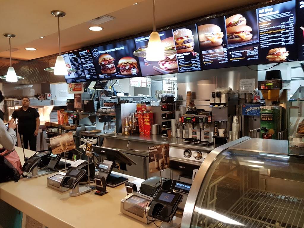 McDonalds | cafe | 1701 W Olive Ave, Burbank, CA 91506, USA | 8188468885 OR +1 818-846-8885