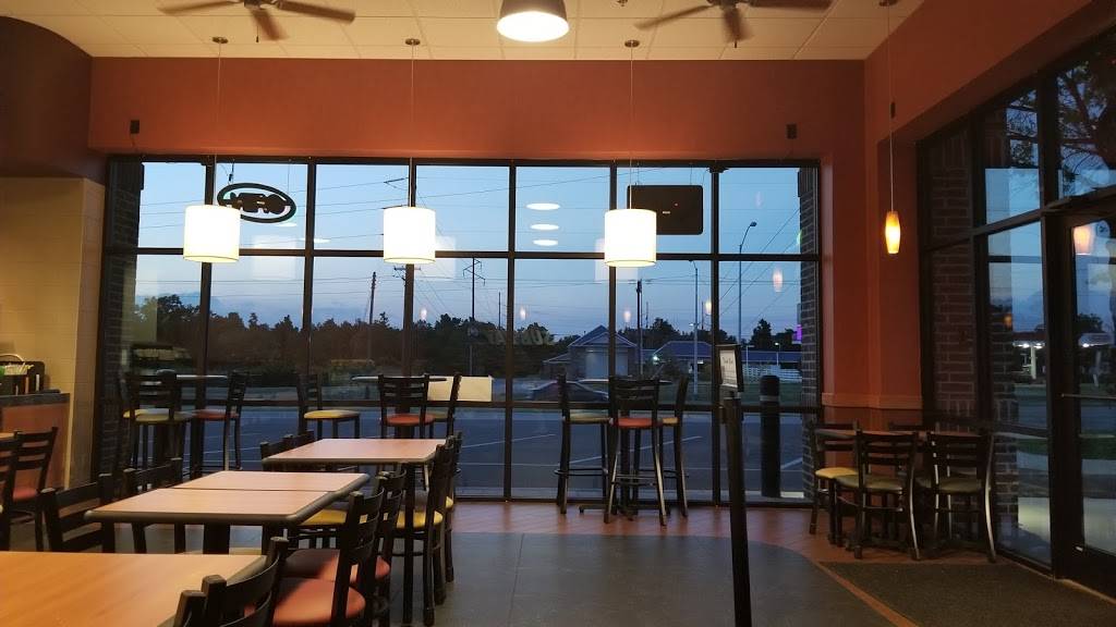 Subway | restaurant | 8022 NW 39th Expy, Bethany, OK 73008, USA | 4054706498 OR +1 405-470-6498