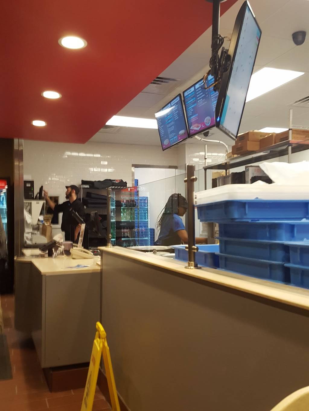 Dominos Pizza | meal delivery | 557 Warwick Ave, Warwick, RI 02888, USA | 4014673130 OR +1 401-467-3130