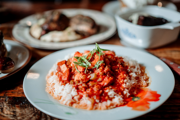 Krewe Restaurant | restaurant | 24 College Ave N, St Joseph, MN 56374, USA | 3205570083 OR +1 320-557-0083