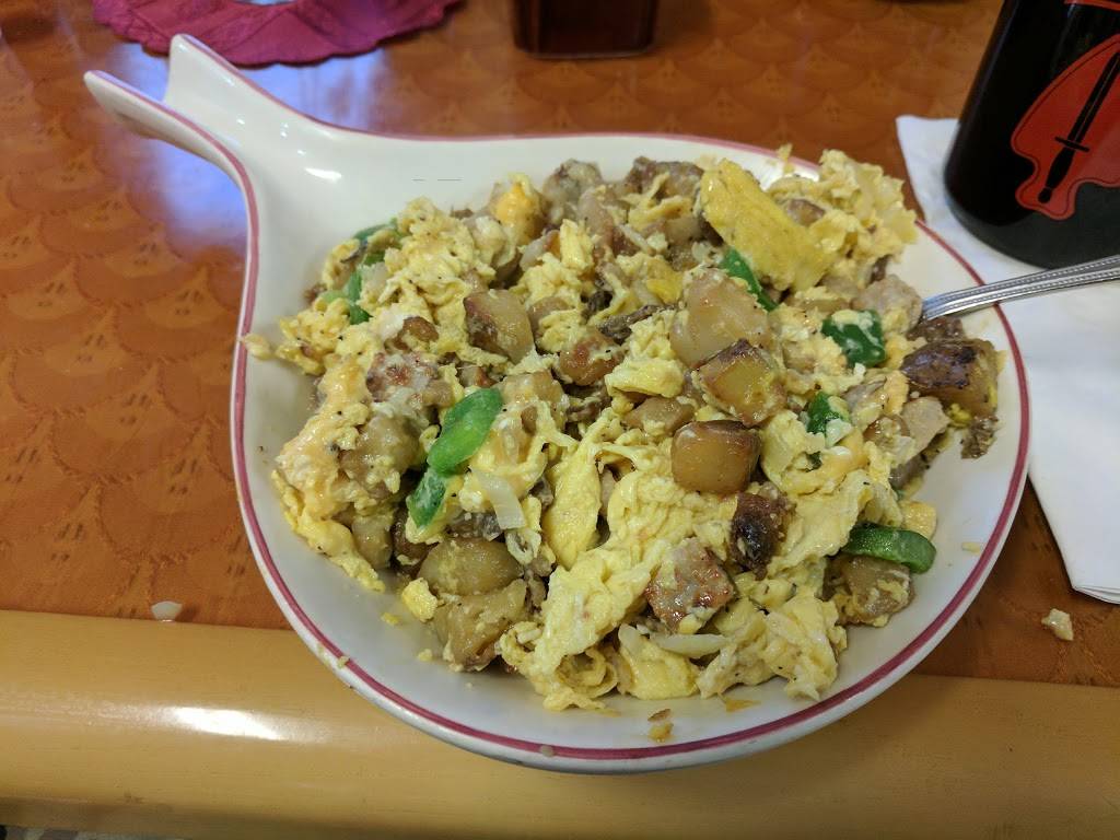 Magics Restaurant | restaurant | 31606 NY-3, Carthage, NY 13619, USA | 3154058542 OR +1 315-405-8542