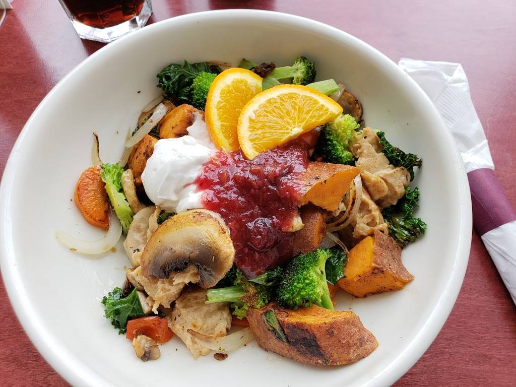 Cheeze Factory Restaurant | restaurant | 618 Oak St, Baraboo, WI 53913, USA | 6084484804 OR +1 608-448-4804