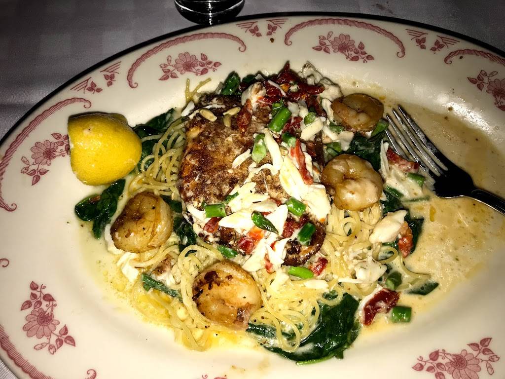 Maggianos Little Italy | restaurant | 205 Mall Blvd, King of Prussia, PA 19406, USA | 6109923333 OR +1 610-992-3333