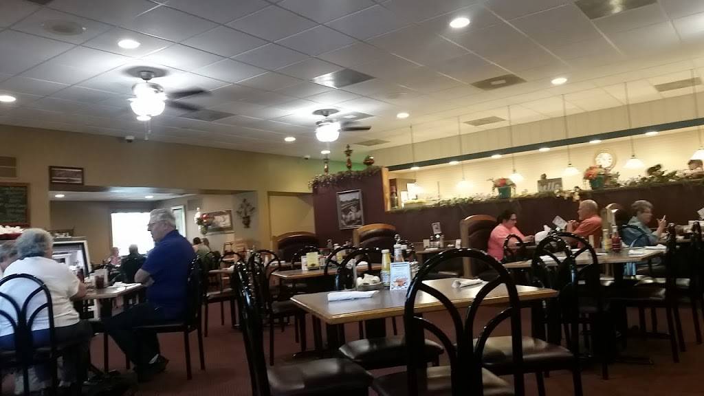 Liberty Family Restaurant | restaurant | 1131 Shooting Park Rd, Peru, IL 61354, USA | 8152243240 OR +1 815-224-3240