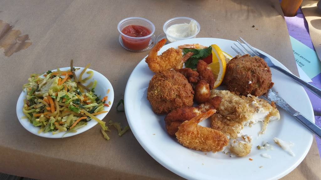 Higgins Crab House South | restaurant | 3102 Coastal Hwy, Ocean City, MD 21842, USA | 4102892581 OR +1 410-289-2581