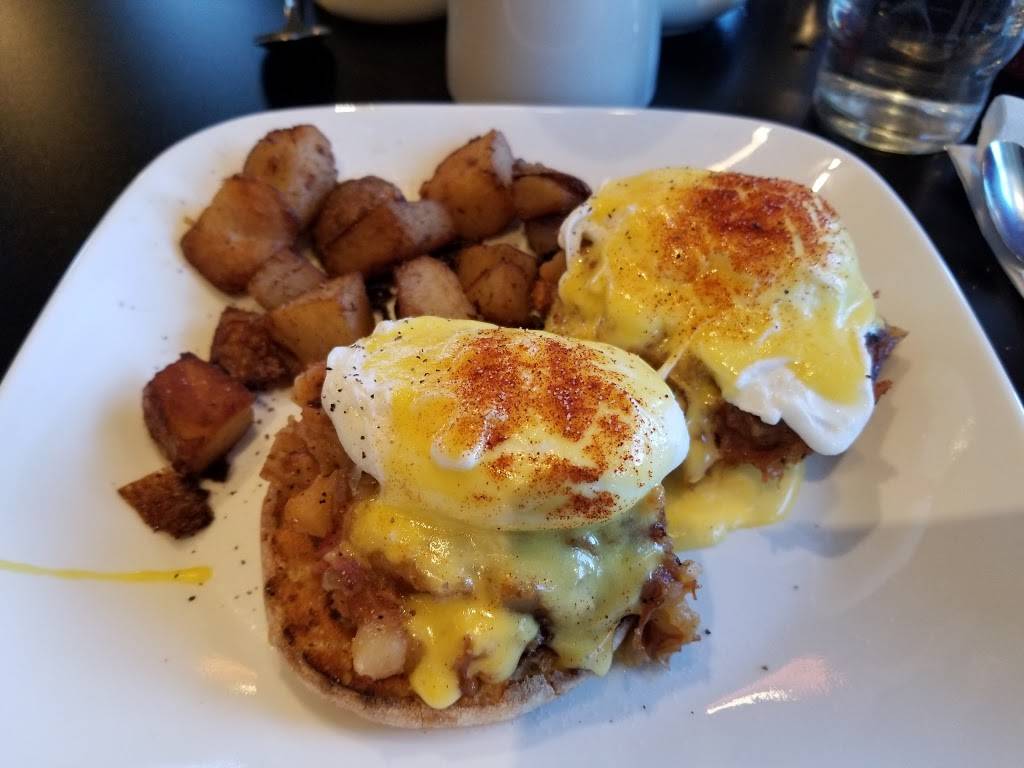 BridgeSide Grille | restaurant | 9 Amherst Rd, Sunderland, MA 01375, USA | 4133978101 OR +1 413-397-8101