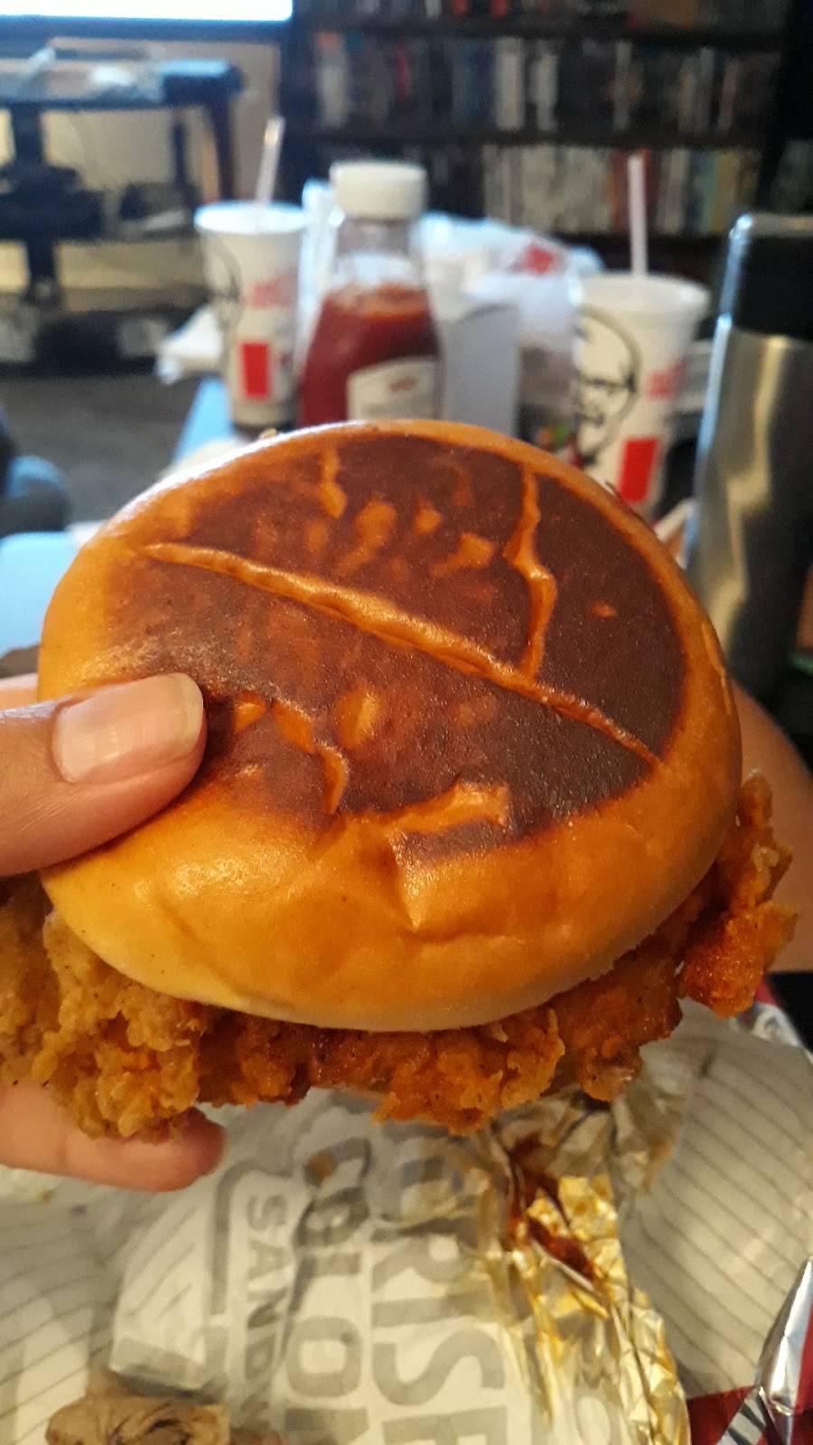 KFC | restaurant | 5240 Spring Valley Rd, Dallas, TX 75254, USA | 9729804668 OR +1 972-980-4668