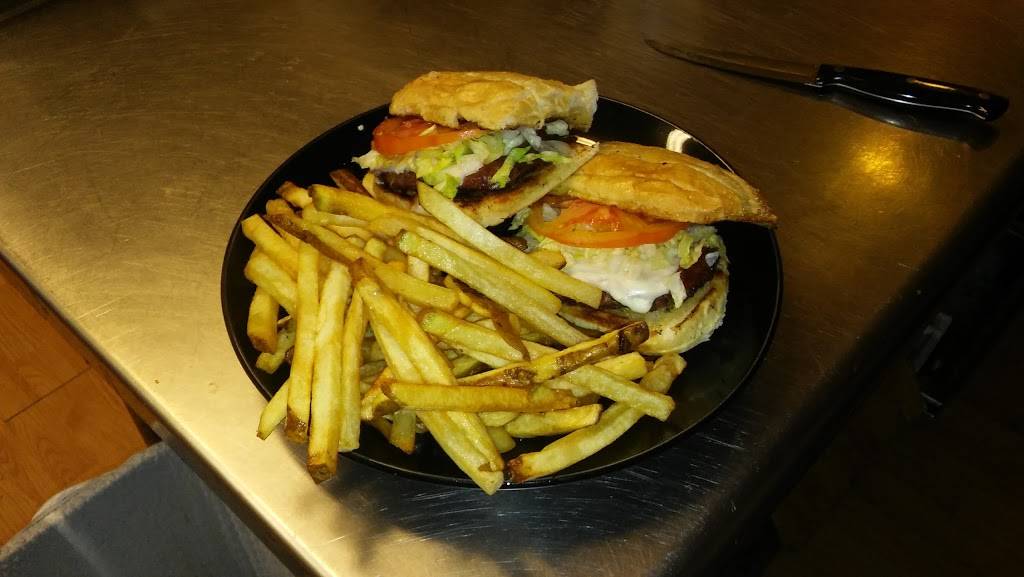 Valley Tavern Grille | restaurant | 5907 Canal Rd, Valley View, OH 44125, USA | 2165730952 OR +1 216-573-0952