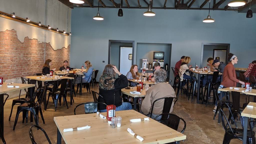 Revival Eastside Eatery | restaurant | 704 Elm Ave, Waco, TX 76704, USA | 2543391401 OR +1 254-339-1401