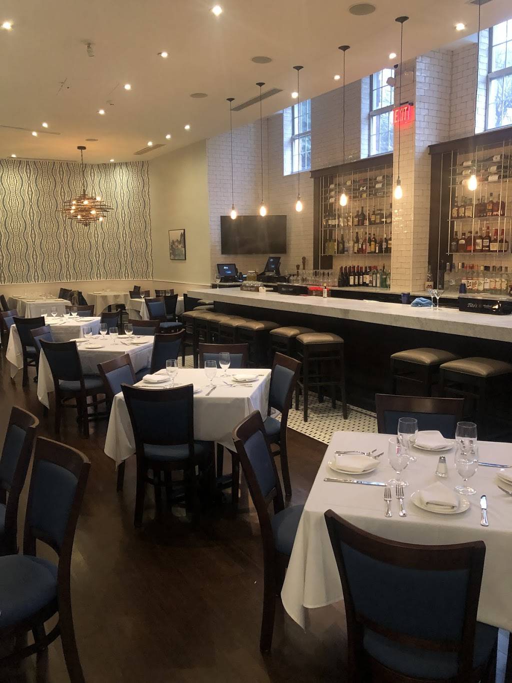 Sapori of Scarsdale | restaurant | 2 Chase Rd, Scarsdale, NY 10583, USA | 9148745316 OR +1 914-874-5316