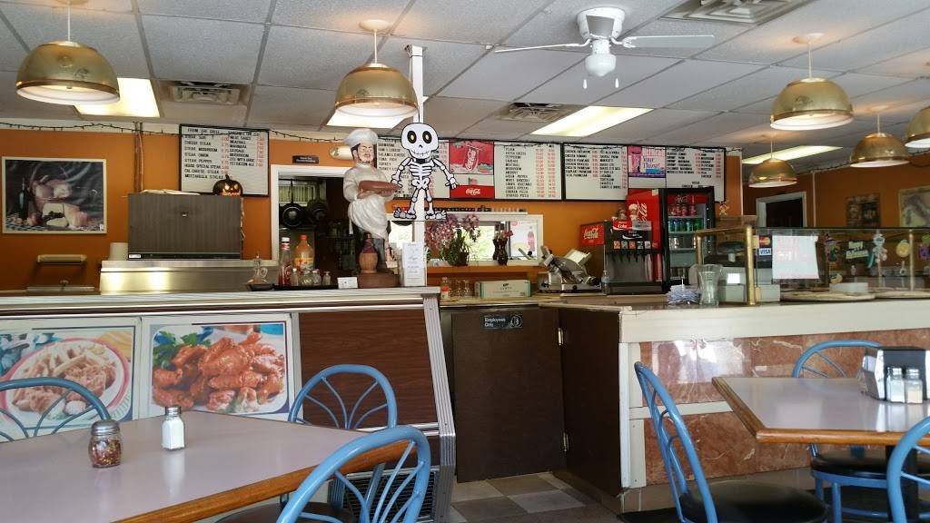 Louies Pizza | restaurant | 411 US-46, Great Meadows, NJ 07838, USA | 9086374488 OR +1 908-637-4488