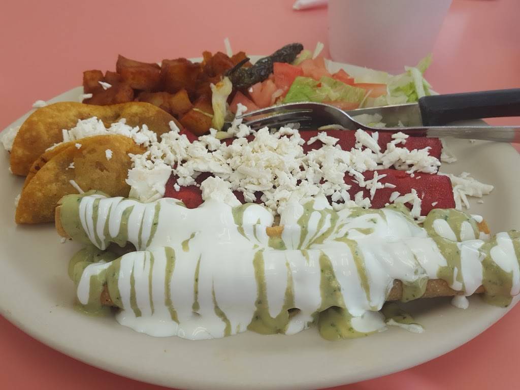 La Siberia Mexican Restaurant | restaurant | 3018 Fredericksburg Rd, San Antonio, TX 78201, USA | 2107357788 OR +1 210-735-7788