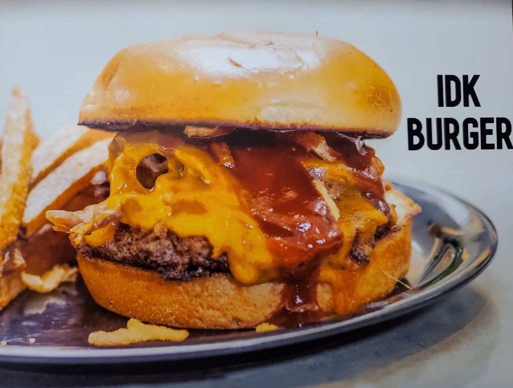 Burgers, Wings, & Things LLC | restaurant | 400 Mill Ave SE, New Philadelphia, OH 44663, USA | 3304407348 OR +1 330-440-7348