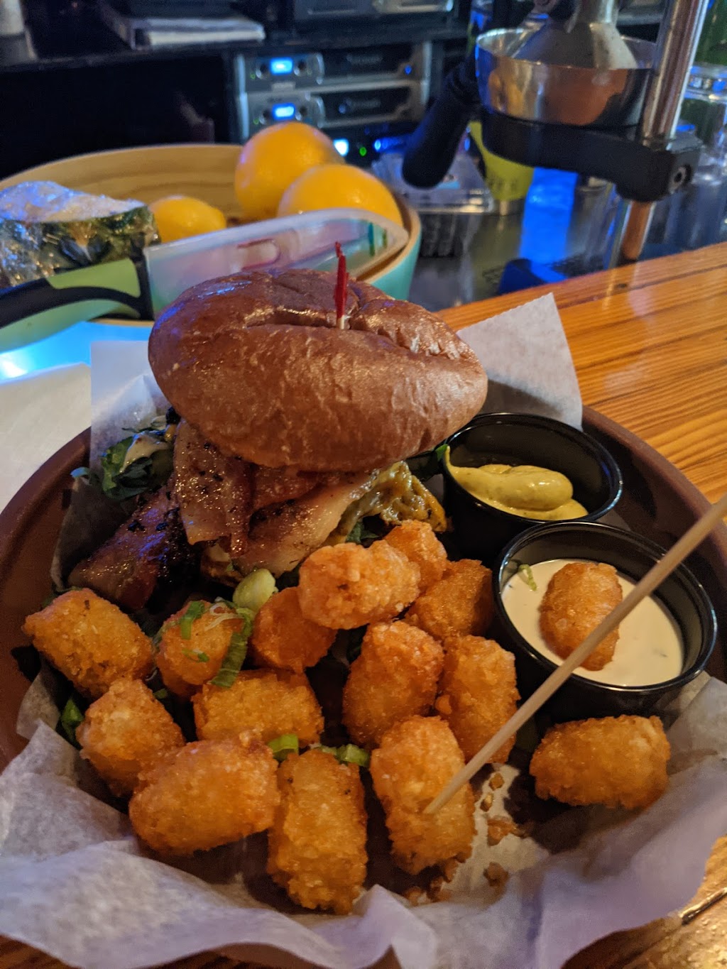 Carolines Aloha Bar | restaurant | 15 Magnolia Rd, Charleston, SC 29407, USA | 8437690228 OR +1 843-769-0228