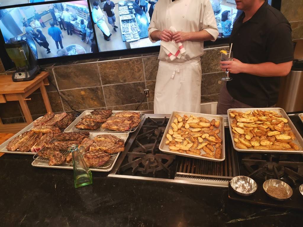 Action Kitchen | restaurant | 1 Seaport Ln #2013, Boston, MA 02210, USA | 6173854212 OR +1 617-385-4212