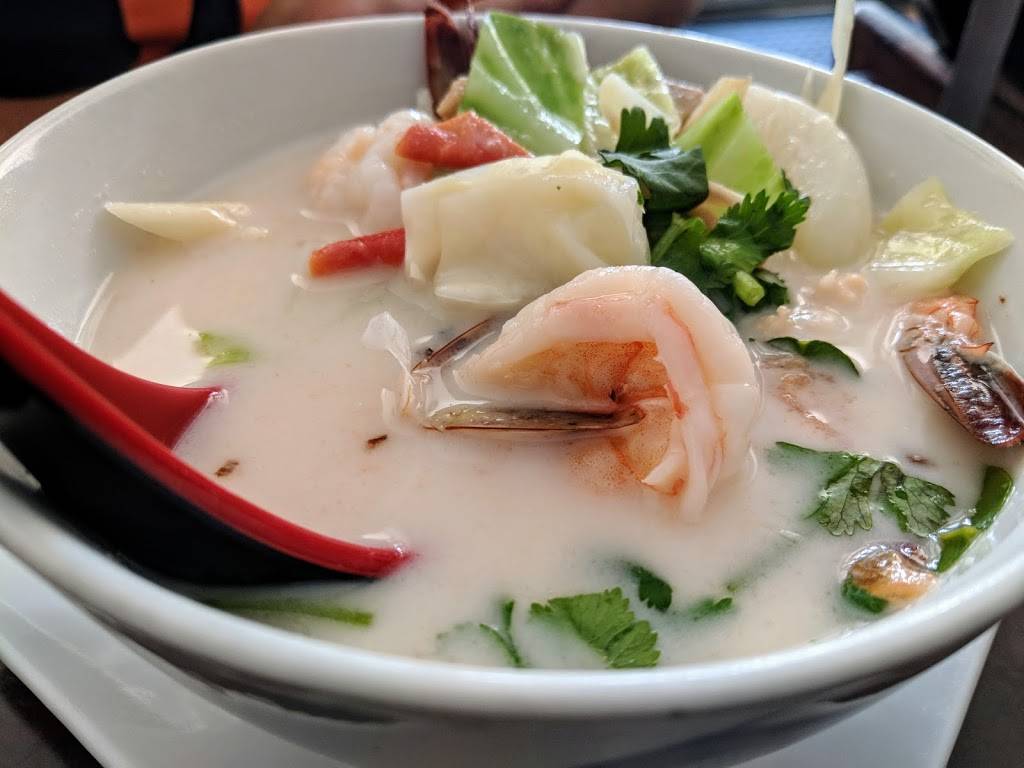 Chais Asian Bistro | restaurant | 4748 W Peterson Ave, Chicago, IL 60646, USA | 7734810008 OR +1 773-481-0008