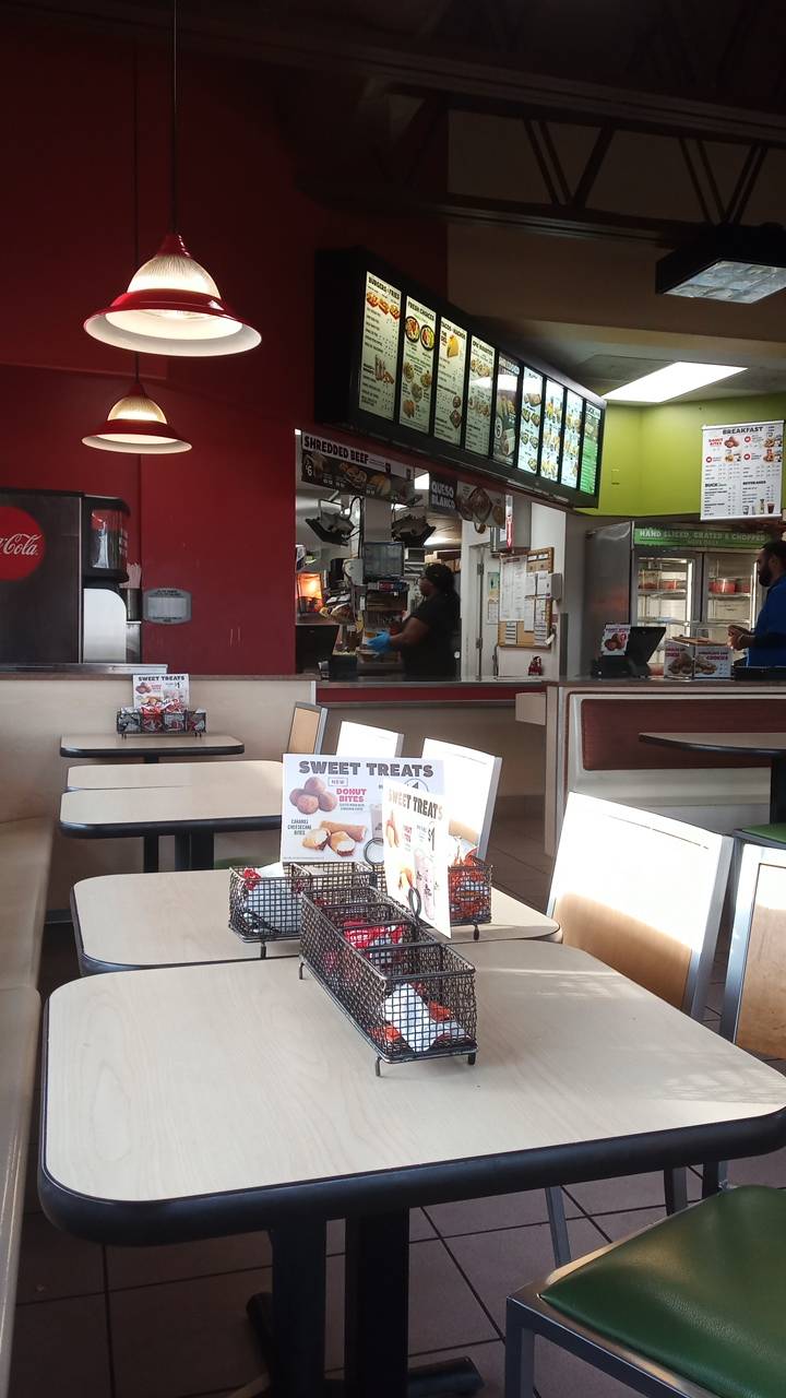 Del Taco | meal takeaway | 40375 Winchester Rd, Temecula, CA 92591, USA | 9512962670 OR +1 951-296-2670