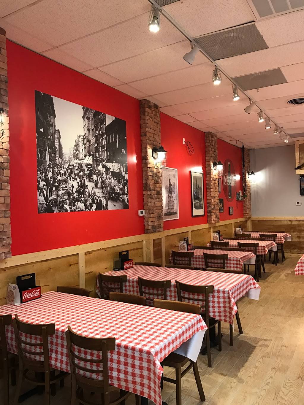 NY pizza kitchen Sky Wheel | restaurant | 1101 North Ocean Boulevard, Myrtle Beach, SC 29577, USA | 8439452970 OR +1 843-945-2970