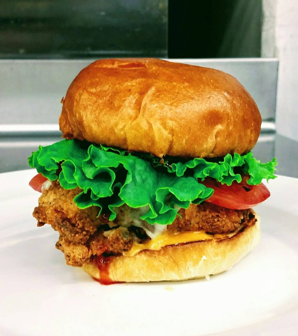 Trio | restaurant | 10709 McMullen Creek Pkwy, Charlotte, NC 28226, USA | 7045418000 OR +1 704-541-8000