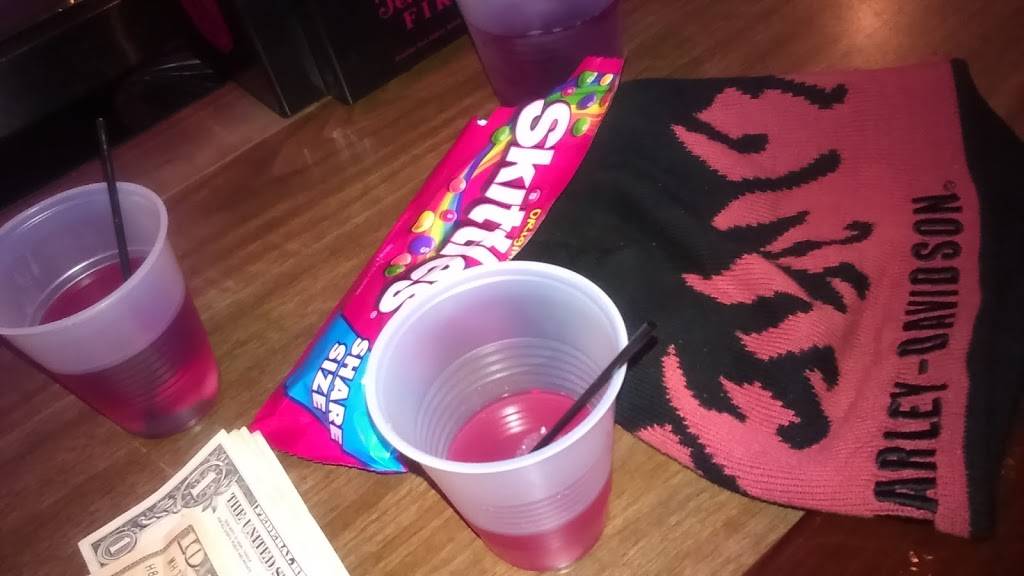 Soul Deli | restaurant | 23150 Emery Rd, Cleveland, OH 44128, USA | 2162925560 OR +1 216-292-5560