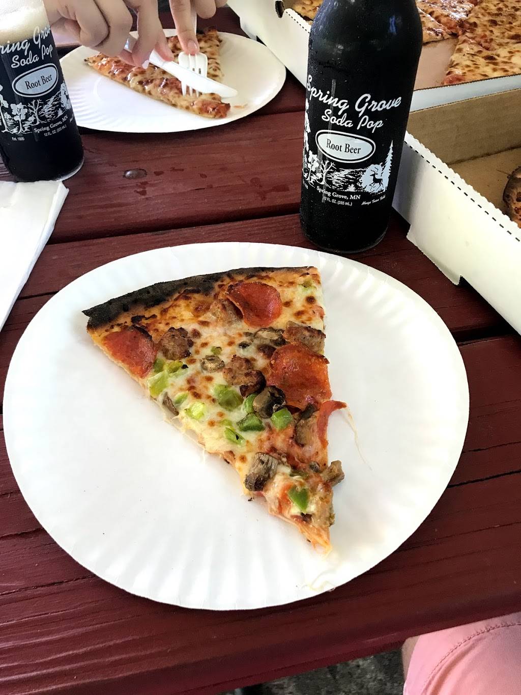 Winghaven Pizza Farm | restaurant | N18057 Grover Ln, Galesville, WI 54630, USA | 6085194228 OR +1 608-519-4228