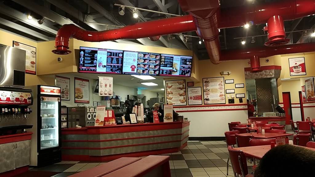 Freddys Frozen Custard & Steakburgers | restaurant | 15518 Spencer Rd, Houston, TX 77095, USA | 2815507070 OR +1 281-550-7070