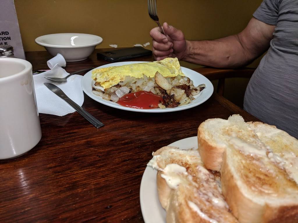 Olde Post Restaurant | restaurant | 15 Chester St, Chester, NH 03036, USA | 6038879971 OR +1 603-887-9971