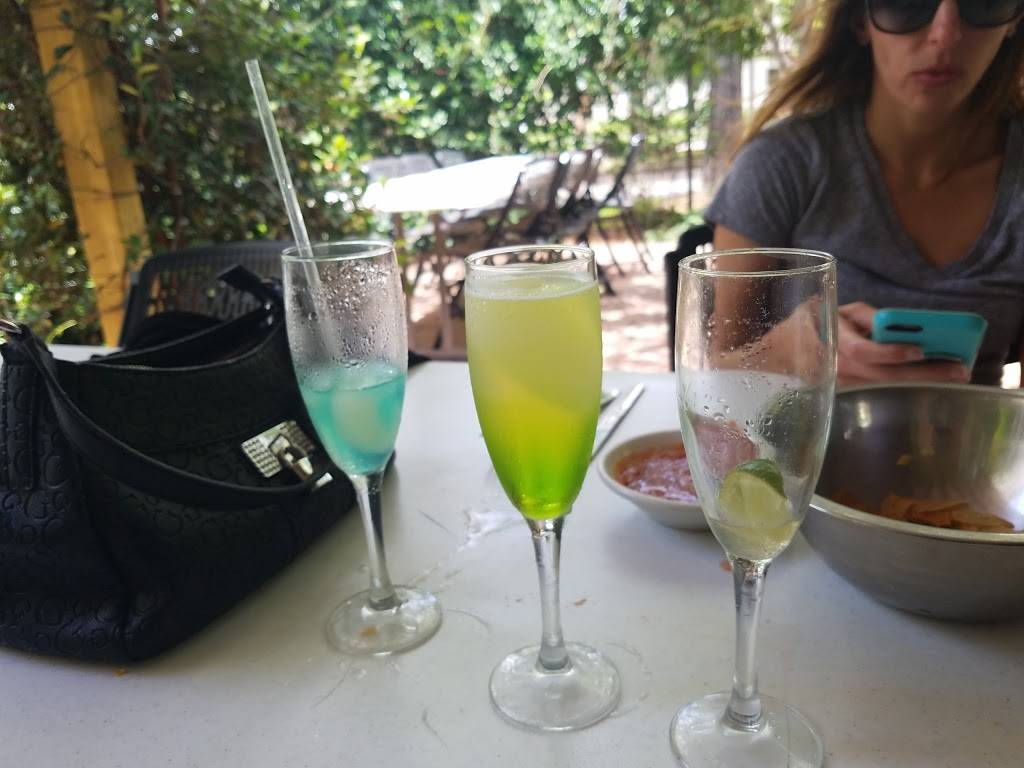 Marinas Mexican Restaurant & Bar | restaurant | 3500 W Main St, League City, TX 77573, USA | 2813381888 OR +1 281-338-1888