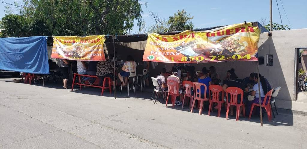 Birria La Señora Guera | restaurant | Plutarco Elías Calles 1335, Amp Mazatlan, 22710 Rosarito, B.C., Mexico | 016618507204 OR +52 661 850 7204