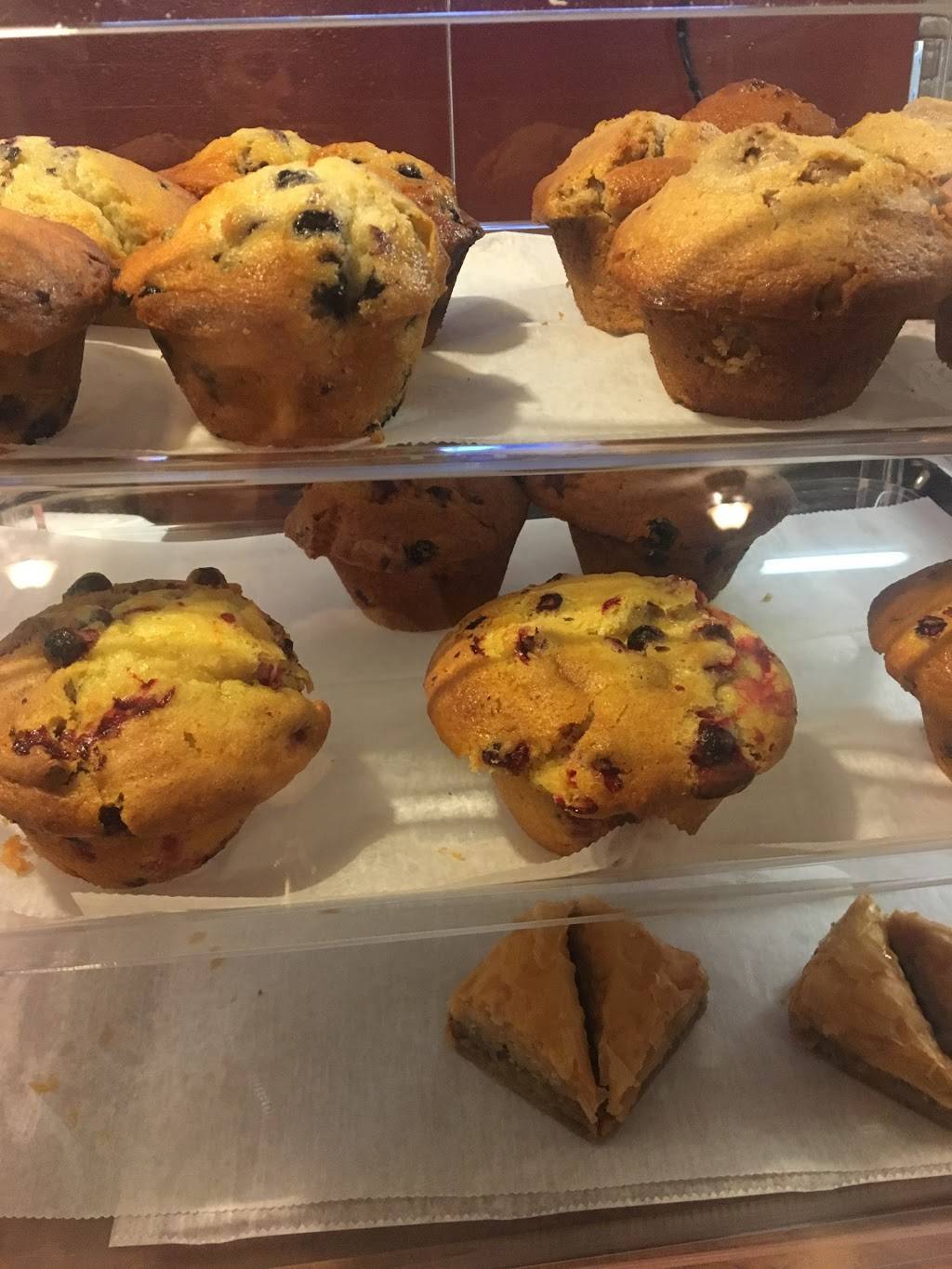 Steves Famous Diner | restaurant | 741 N US-1, Oak Hill, FL 32759, USA | 3862104403 OR +1 386-210-4403