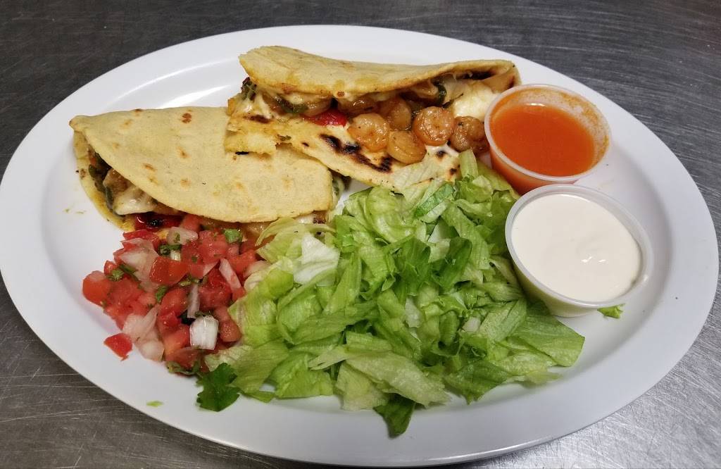 La Palencianita Bakery | restaurant | 810 Broad St, Central Falls, RI 02863, USA | 4014752458 OR +1 401-475-2458