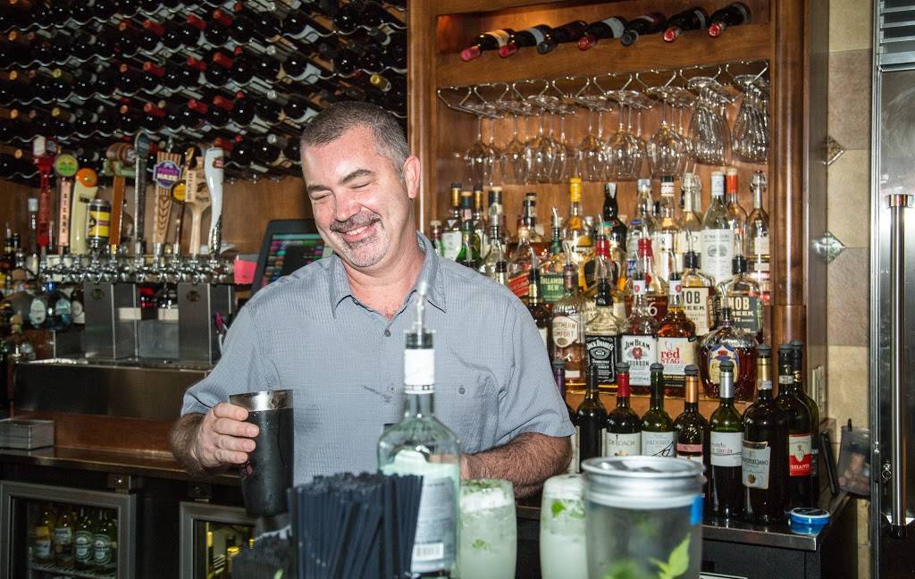 Crew | restaurant | 2290 South Rd, Poughkeepsie, NY 12601, USA | 8454628900 OR +1 845-462-8900