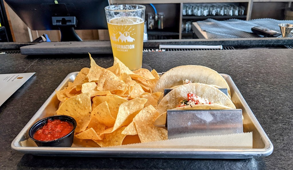 Brass Tap Hapeville | restaurant | 925 Virginia Ave, Hapeville, GA 30354, USA | 4045001990 OR +1 404-500-1990