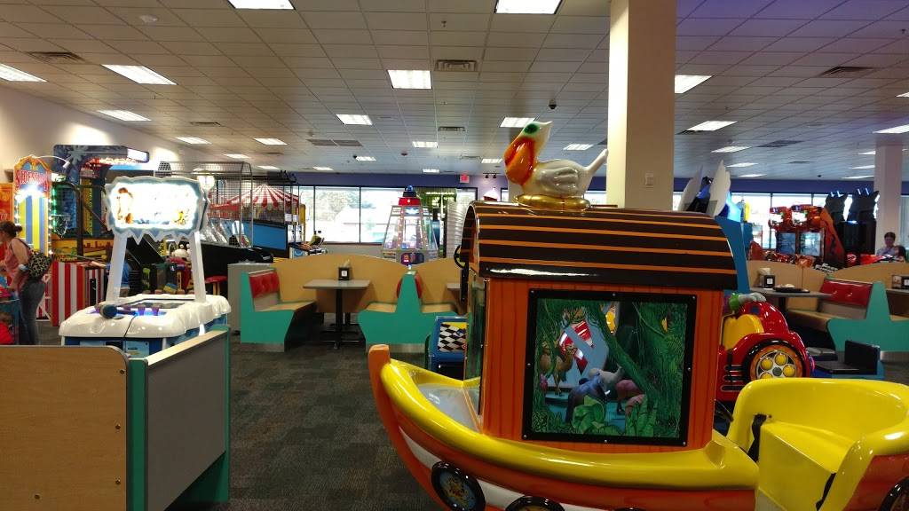 Chuck E. Cheeses | restaurant | 1000C S Barrington Rd, Streamwood, IL 60107, USA | 6302896700 OR +1 630-289-6700