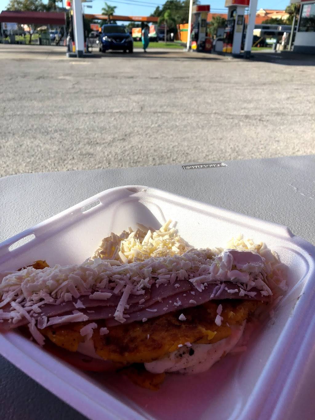 Mr Junior Latin Food | restaurant | 4800 N Dale Mabry Hwy, Tampa, FL 33614, USA | 8134098863 OR +1 813-409-8863