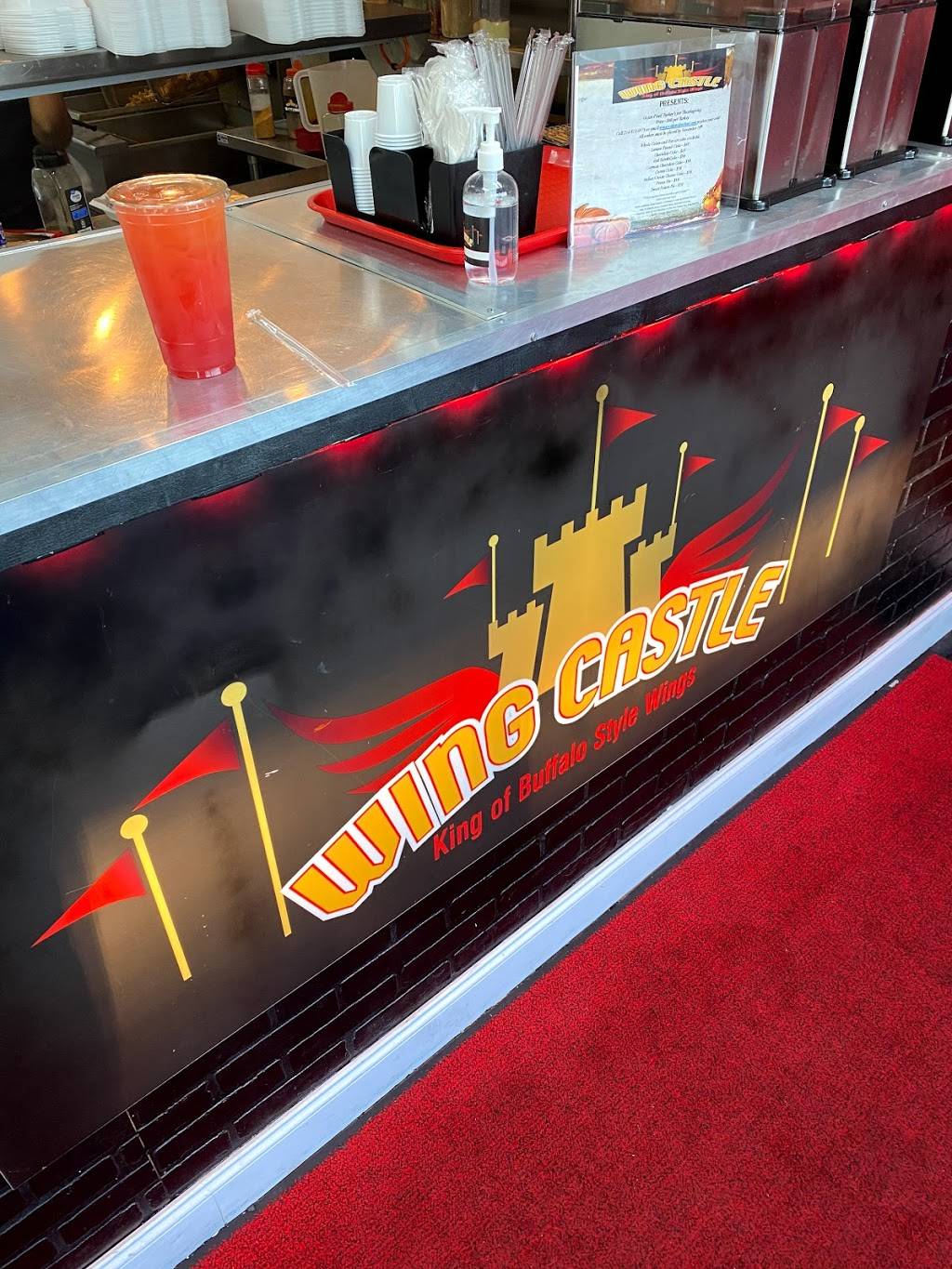 Wing Castle | restaurant | 397 E Southwest Pkwy Suite #105, Lewisville, TX 75067, USA | 2145139373 OR +1 214-513-9373