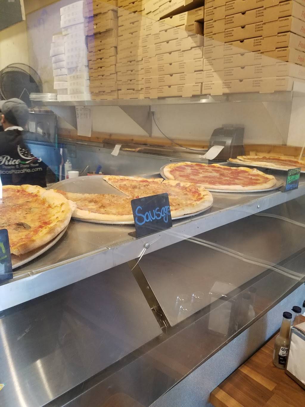 Ricos Pizzeria | restaurant | 322 John Ringling Blvd, Sarasota, FL 34236, USA | 9413881442 OR +1 941-388-1442