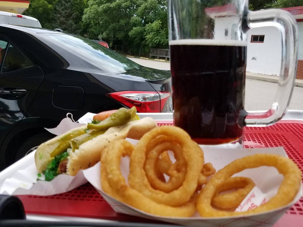 Dog N Suds Drive In | restaurant | 4221 Grand Haven Rd, Norton Shores, MI 49441, USA | 2317984976 OR +1 231-798-4976