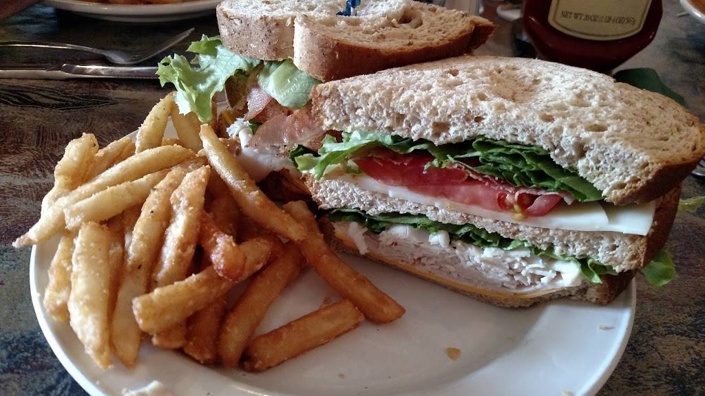 Tellicafe | restaurant | 128 Bank St, Tellico Plains, TN 37385, USA | 4232532880 OR +1 423-253-2880