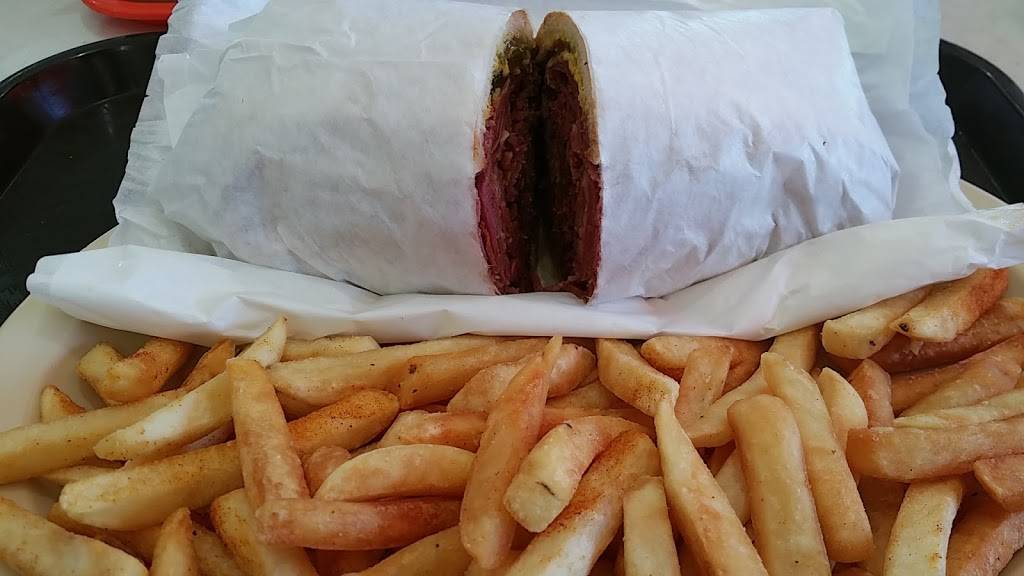 Petes Burger | restaurant | 13235 Paramount Blvd, South Gate, CA 90280, USA | 5625317775 OR +1 562-531-7775