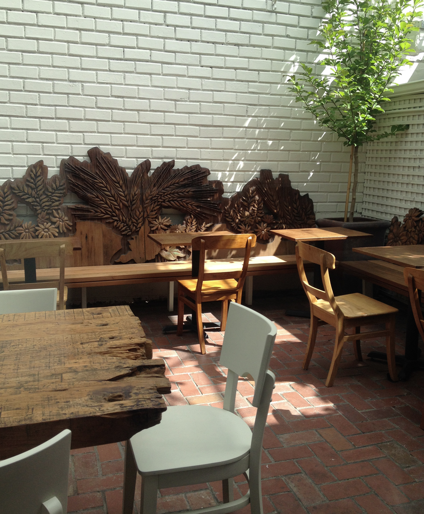 Bar Vacilando | restaurant | 405 15th Ave E, Seattle, WA 98112, USA | 2064201584 OR +1 206-420-1584