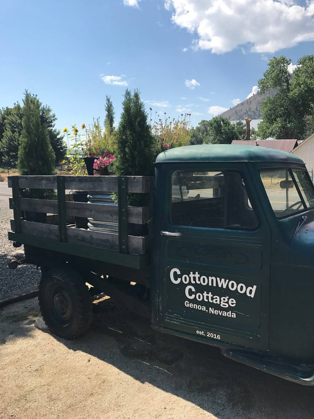 Cottonwood Cottage | restaurant | 202 Genoa Ln, Minden, NV 89423, USA | 7753923811 OR +1 775-392-3811