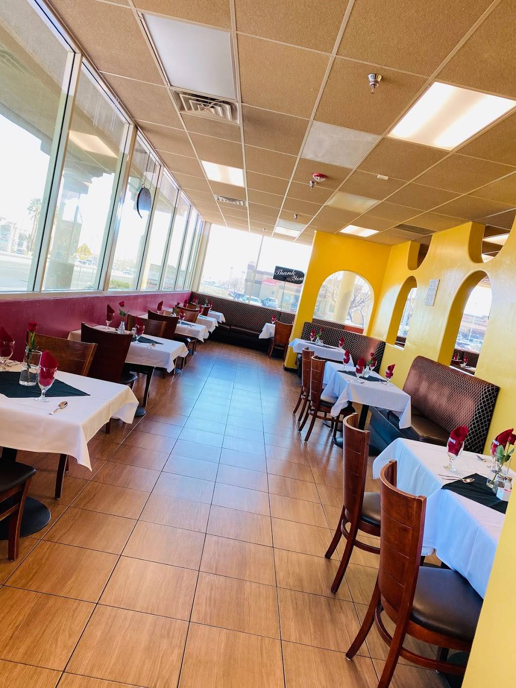 Maharajas Indian Cuisine | restaurant | 15555 Main St # G4, Hesperia, CA 92345, USA | 7604881681 OR +1 760-488-1681