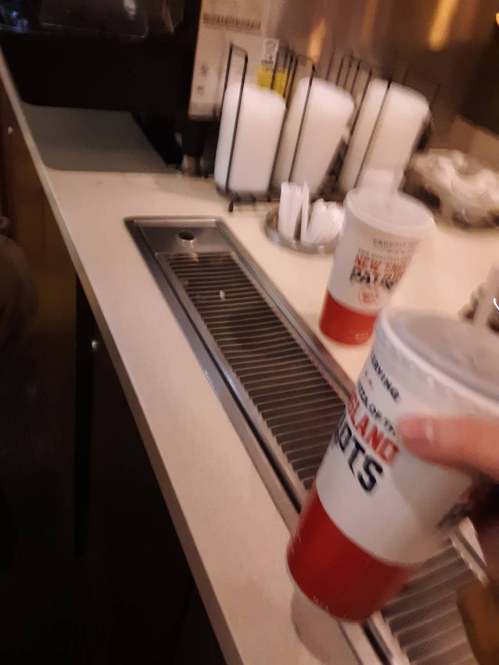 Papa Ginos | restaurant | 8 Commercial St, Foxborough, MA 02035, USA | 5085436100 OR +1 508-543-6100