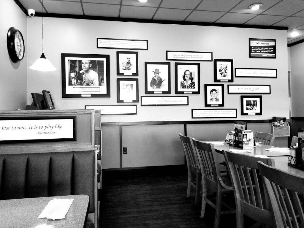 Country Pride | restaurant | 4124 V18 Rd, Brooklyn, IA 52211, USA | 6415224569 OR +1 641-522-4569